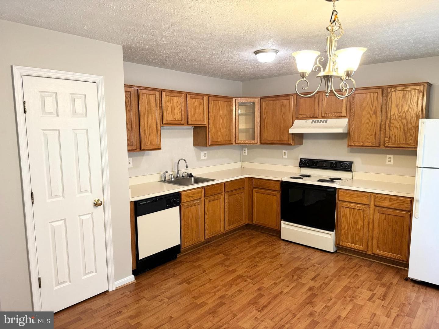 46099 Lucca Way photo 9