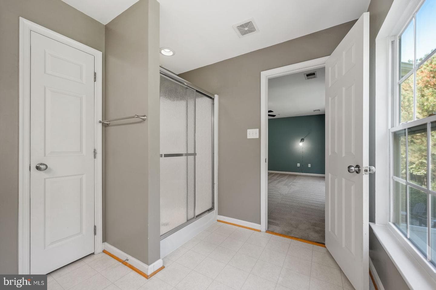 23467 Dahlia Circle photo 10