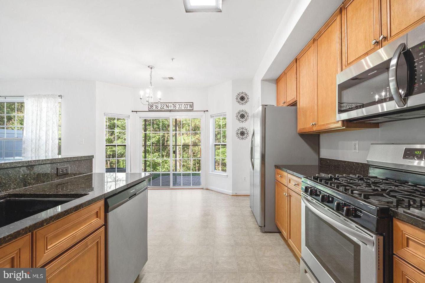 23467 Dahlia Circle photo 19