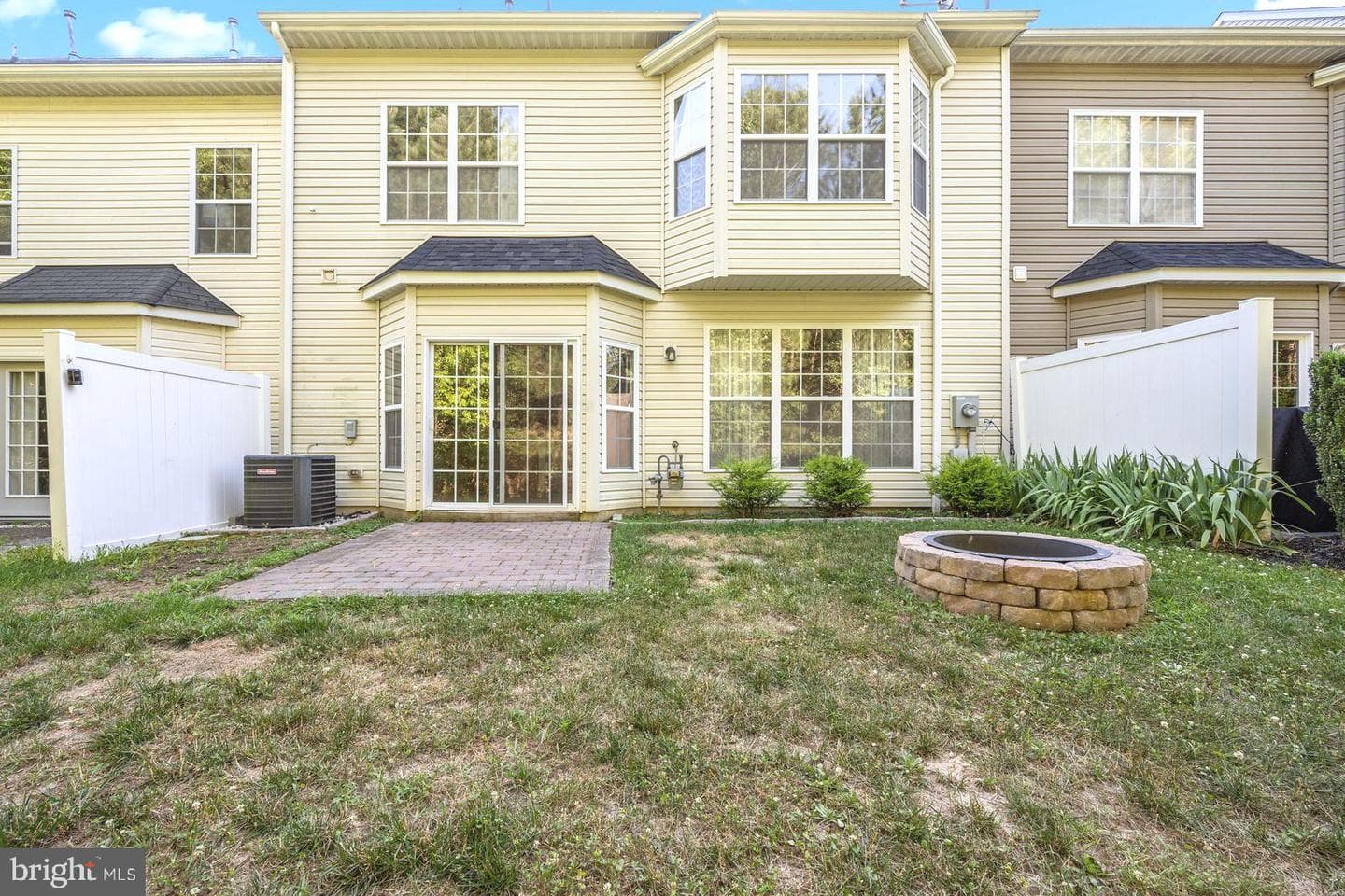 23467 Dahlia Circle photo 27