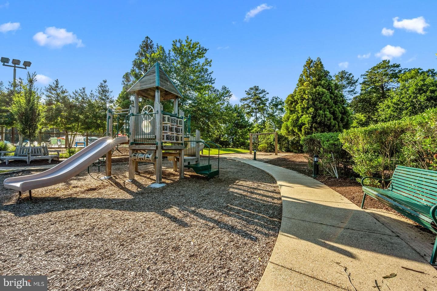 23467 Dahlia Circle photo 32