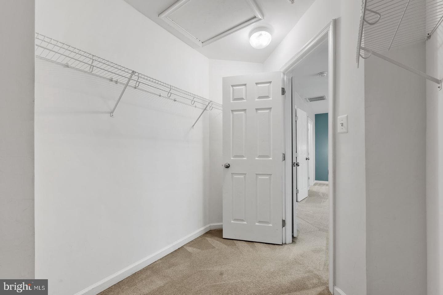 23467 Dahlia Circle photo 7