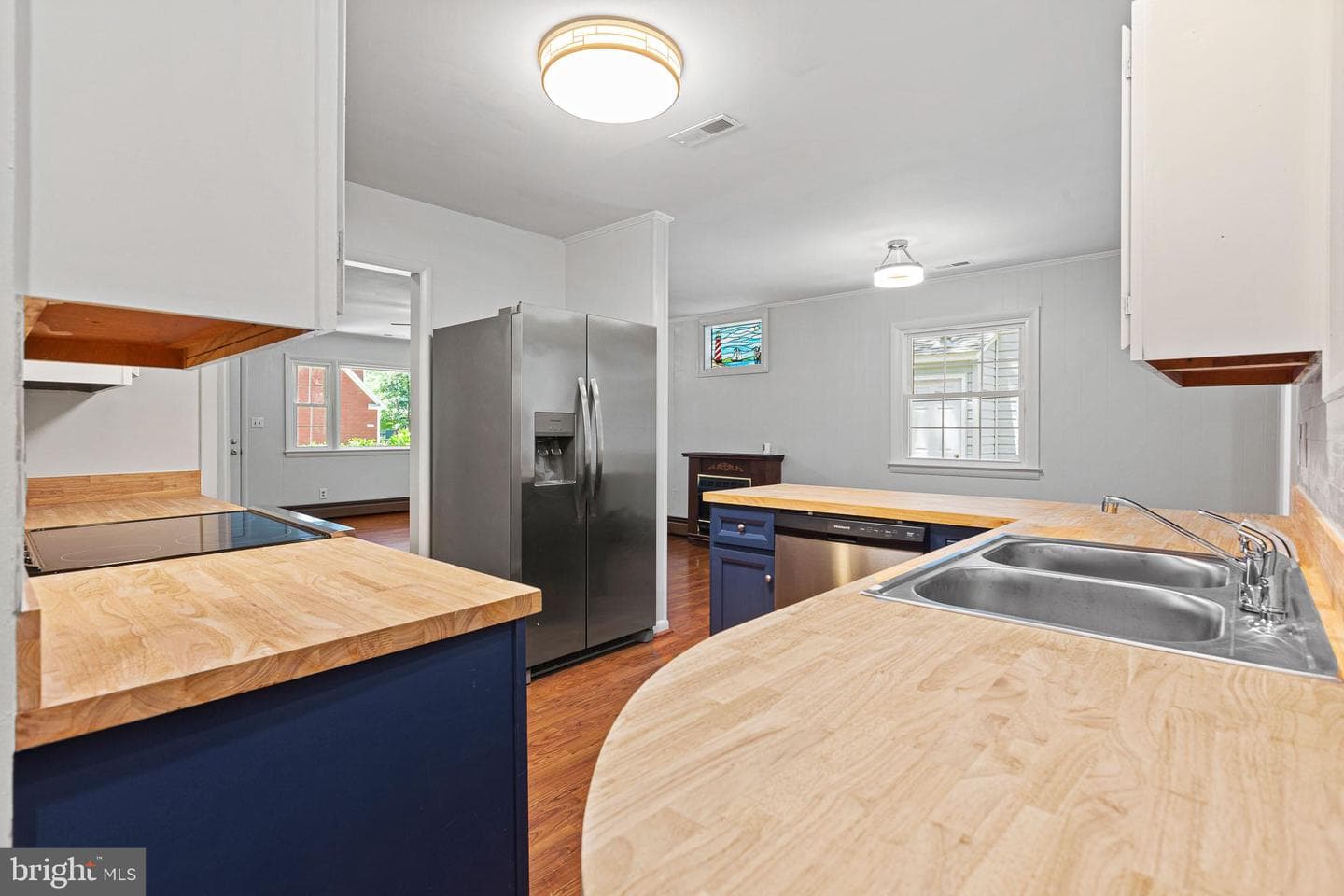 18352 River Road photo 10