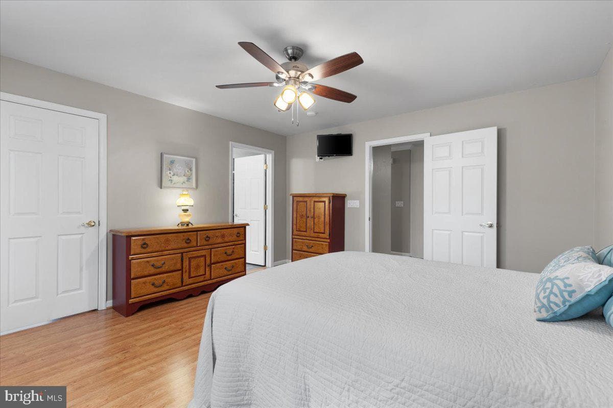 40305 Beach Drive photo 19