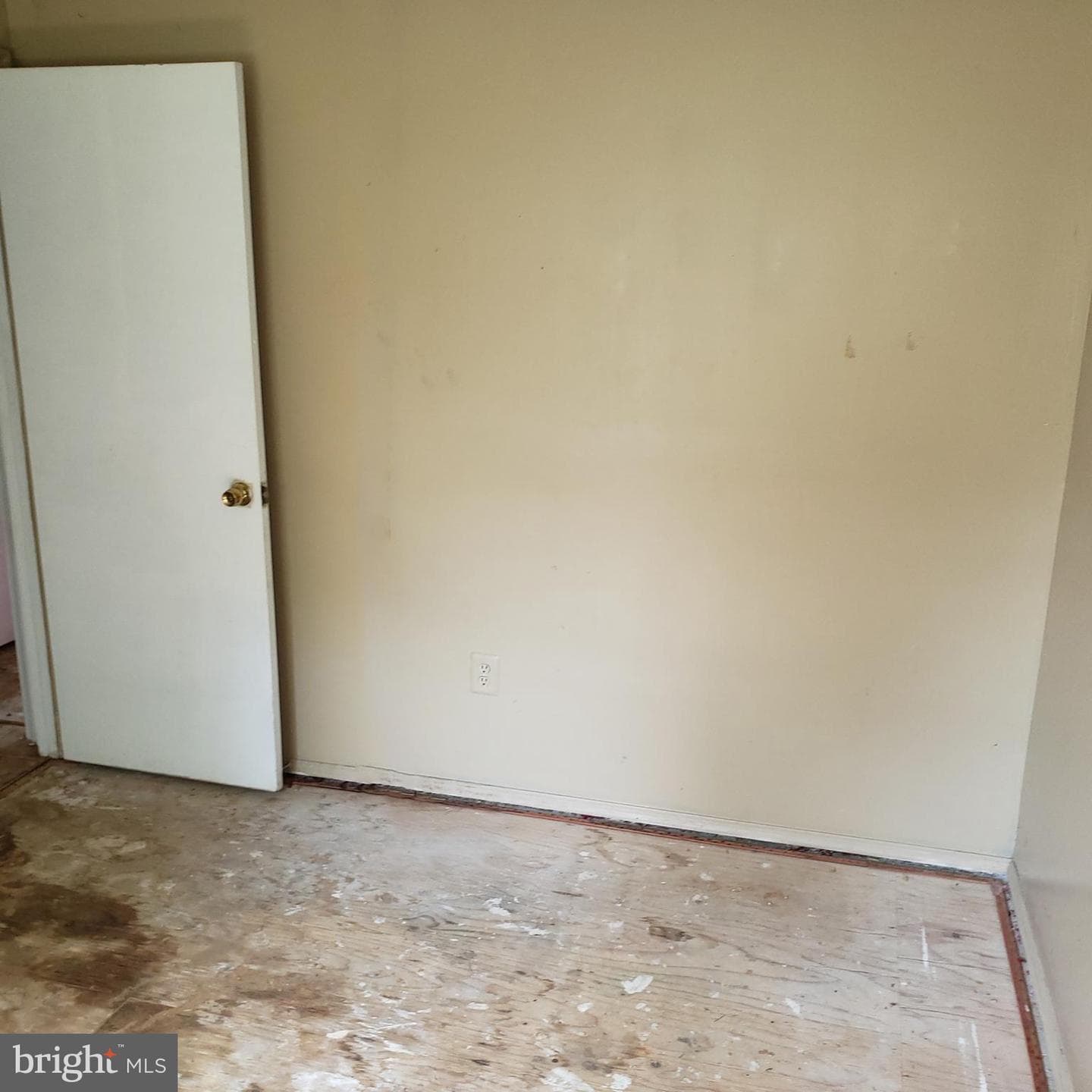 29848 Lee Road photo 23