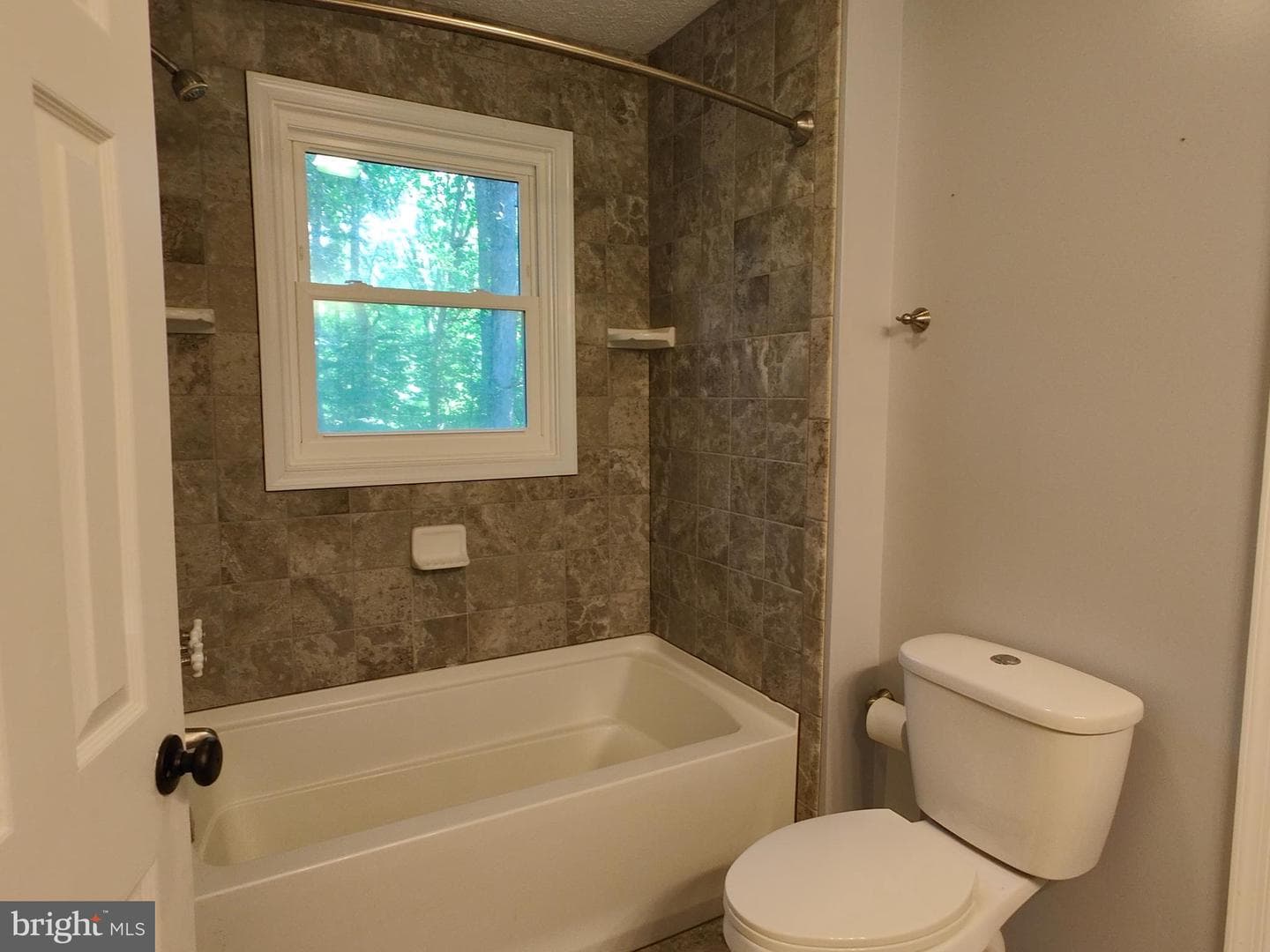 36685 W Lakeland Drive photo 10