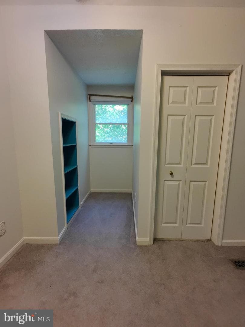 36685 W Lakeland Drive photo 17