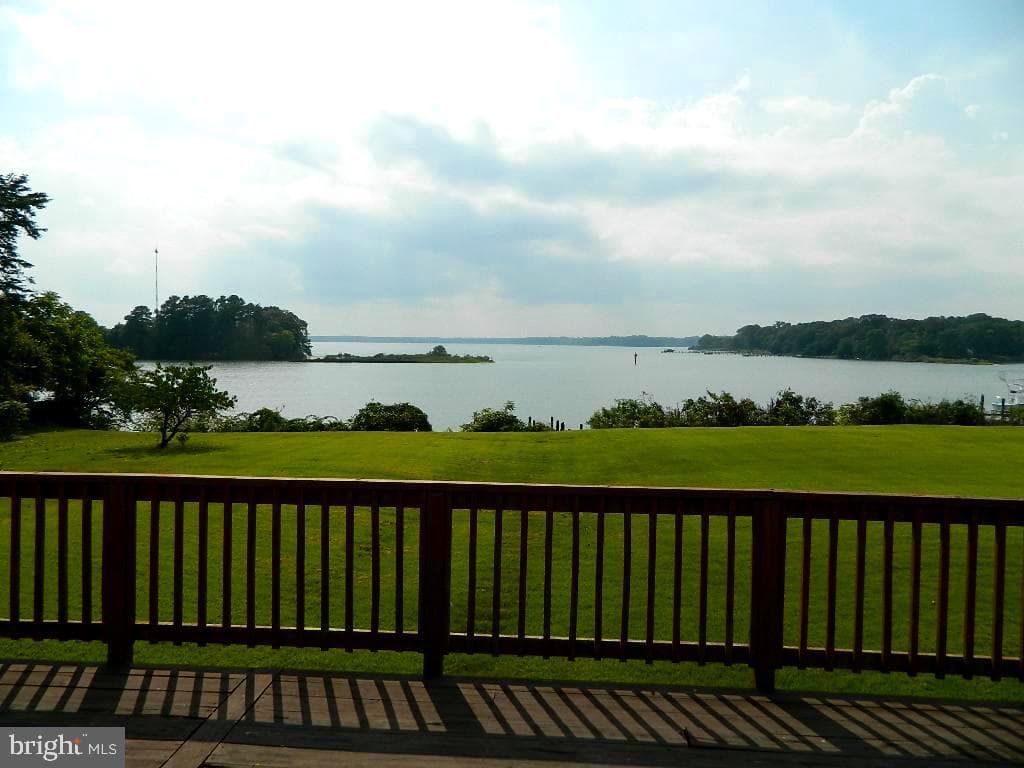 47758 Sunset Manor photo 2