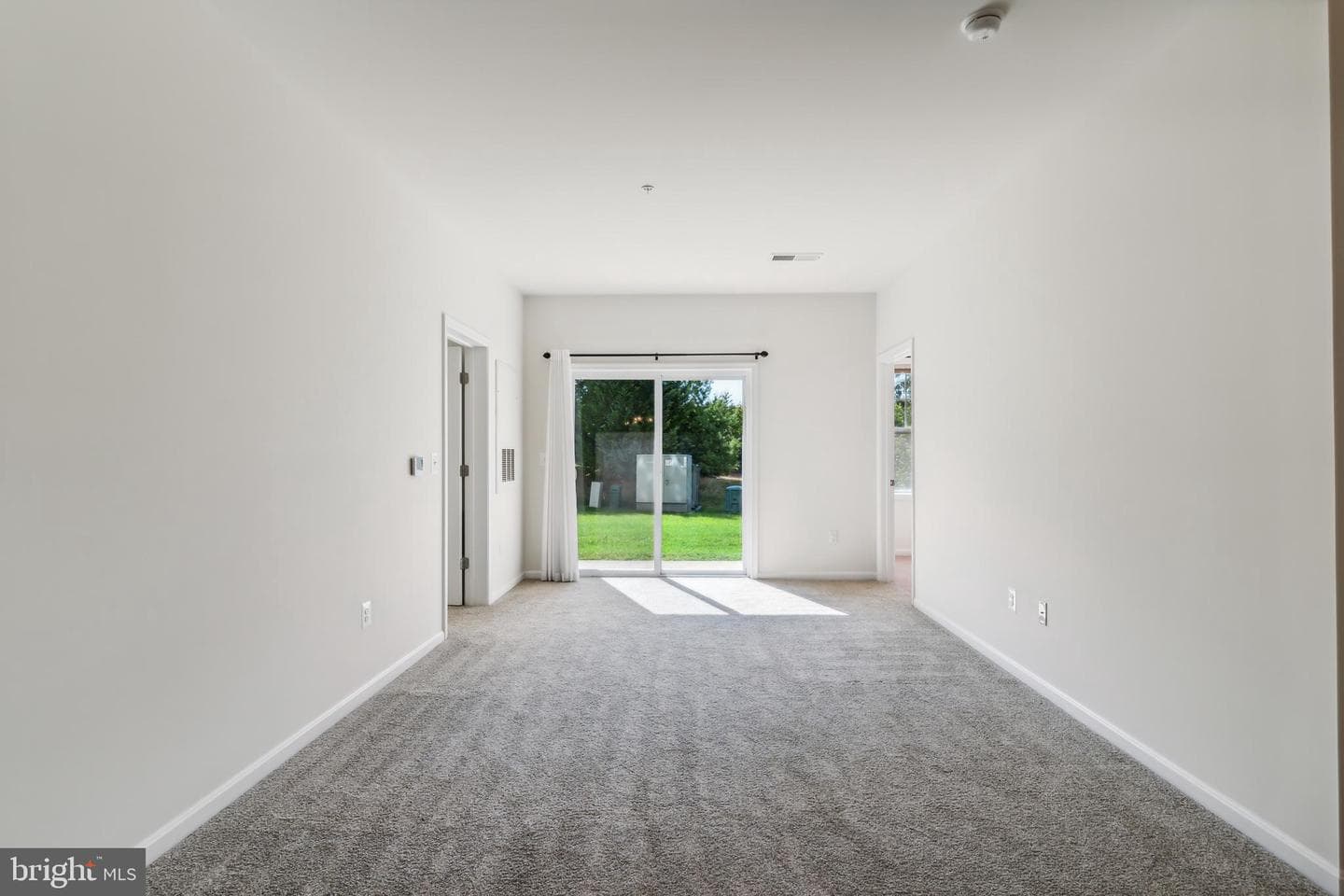 23510 F D R Boulevard #106 photo 18