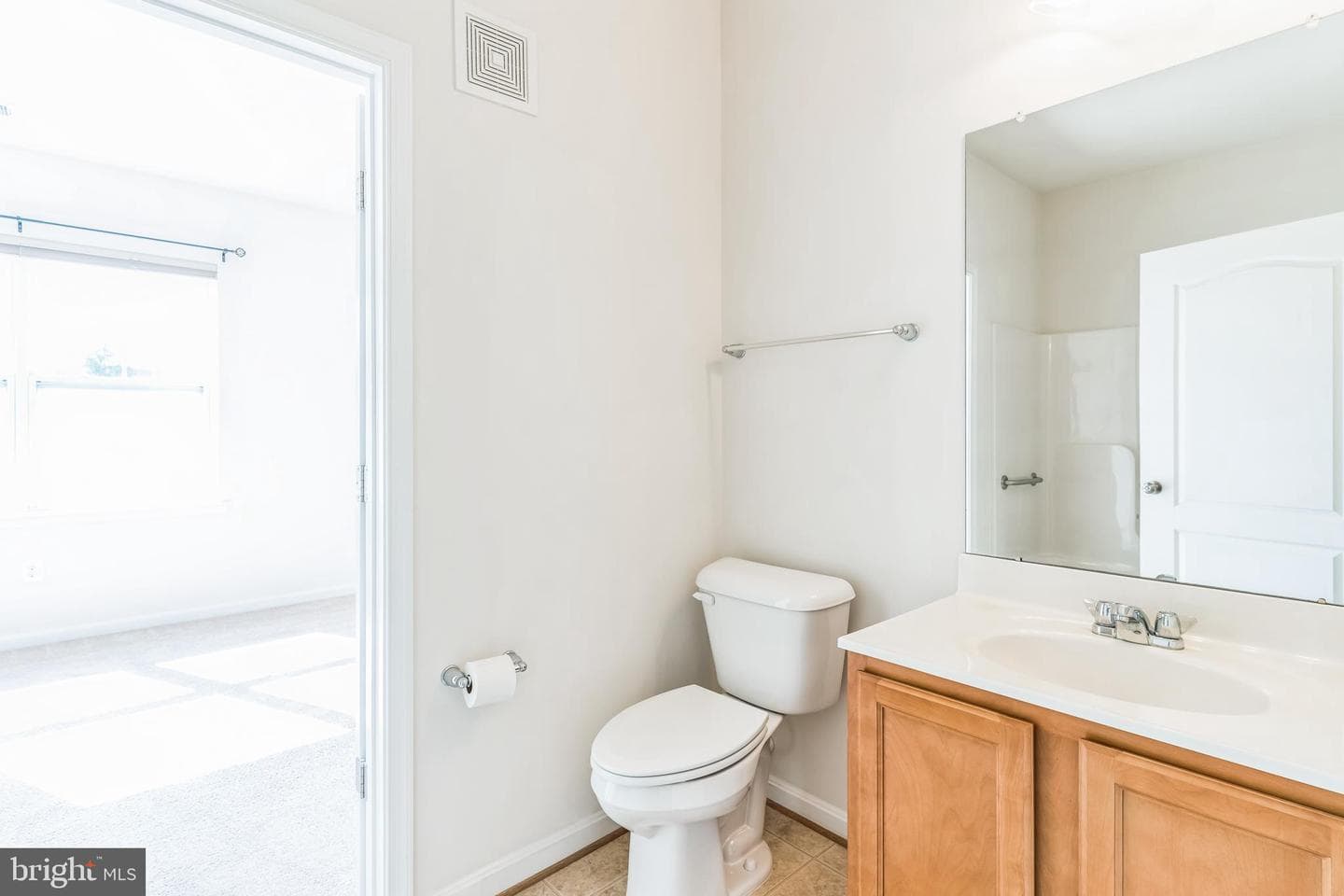 23510 F D R Boulevard #106 photo 24