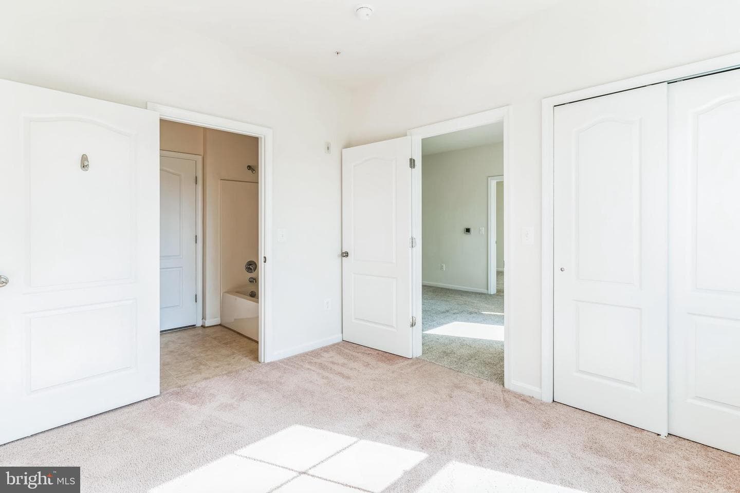 23510 F D R Boulevard #106 photo 25