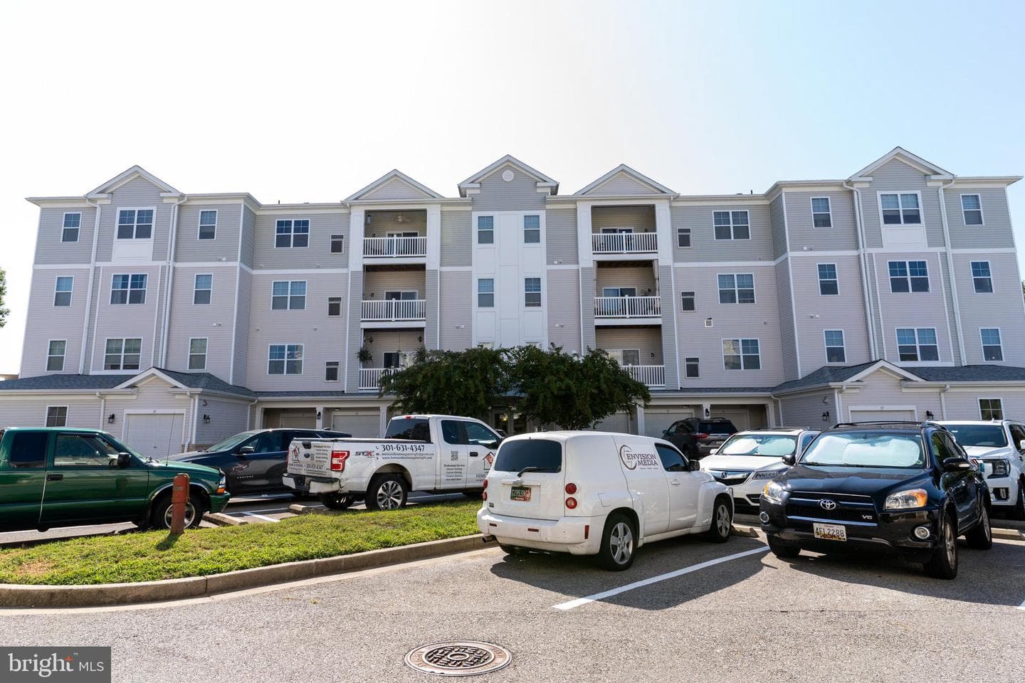 23510 F D R Boulevard #106 photo 3