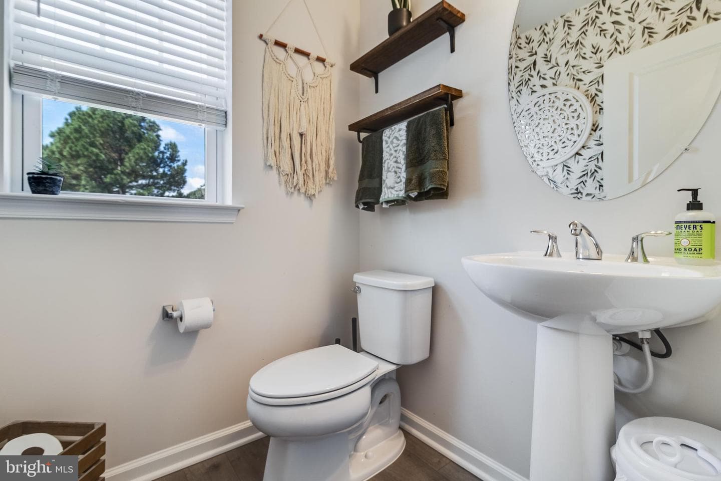23096 Vanda Way photo 22