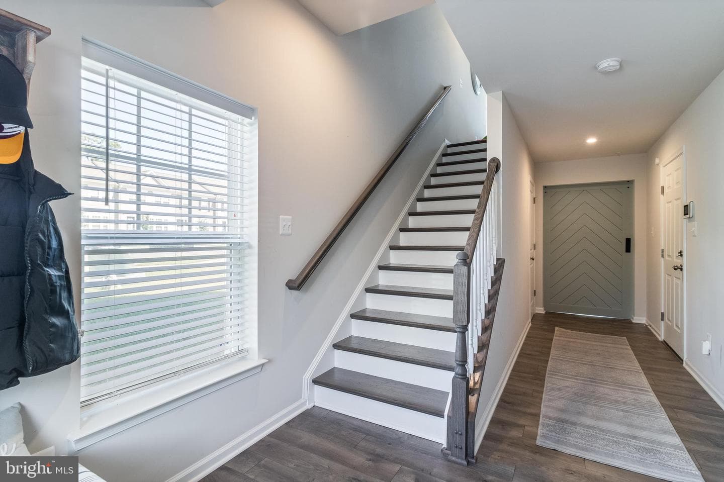 23096 Vanda Way photo 5
