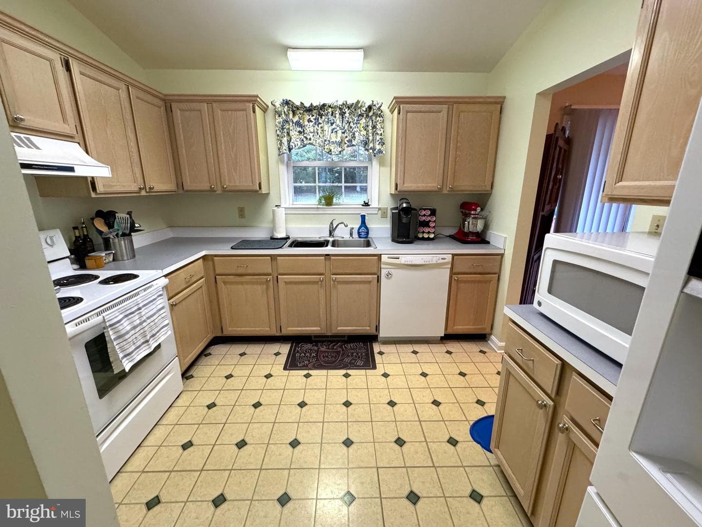 20725 Wolftrap Street photo 14