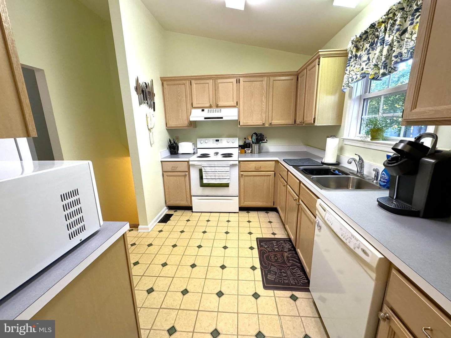 20725 Wolftrap Street photo 15