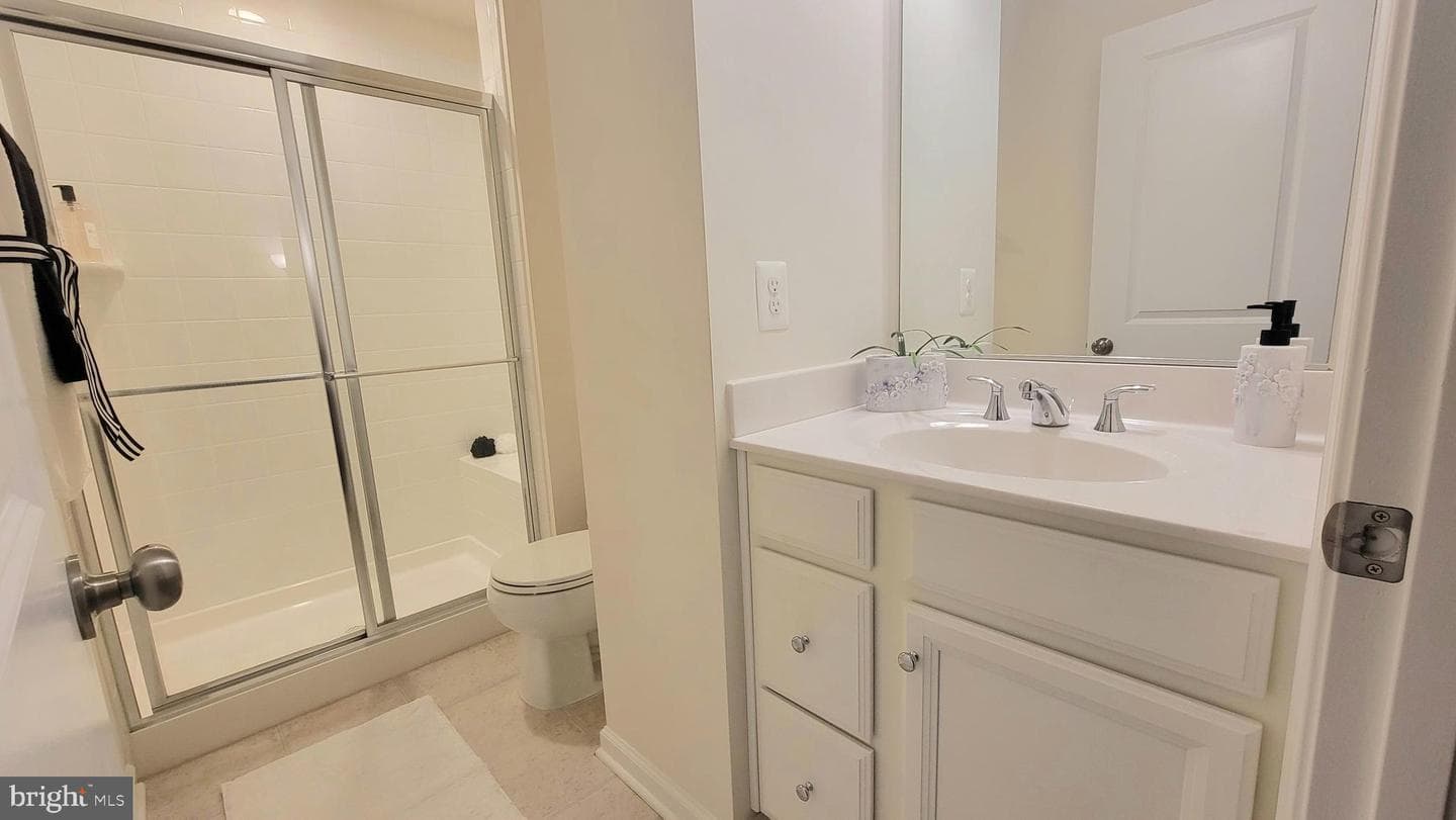 43629 Winterberry Way photo 17