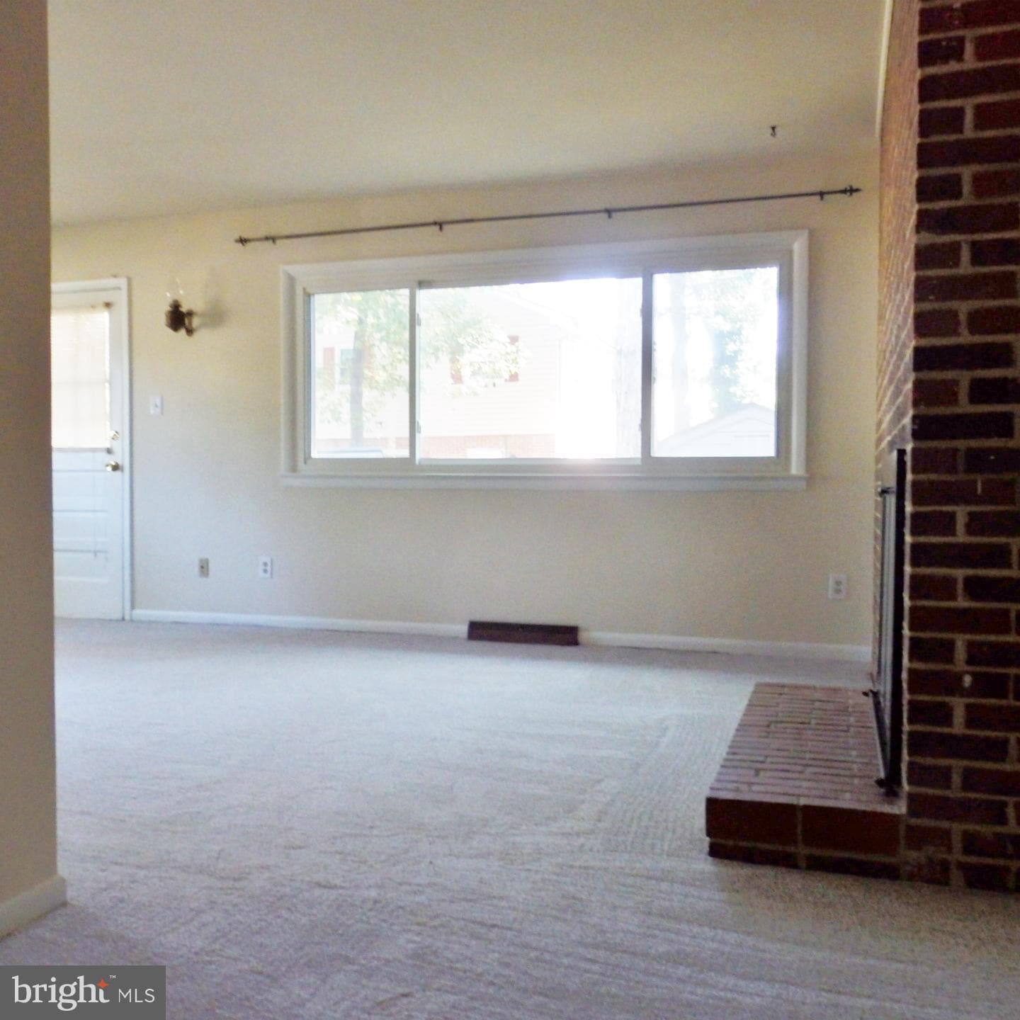 45761 Military Lane photo 16