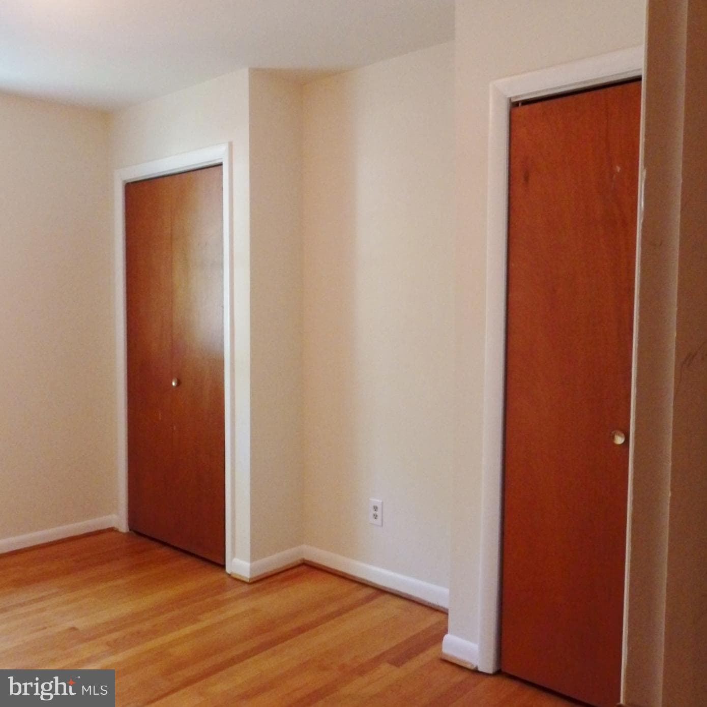 45761 Military Lane photo 26