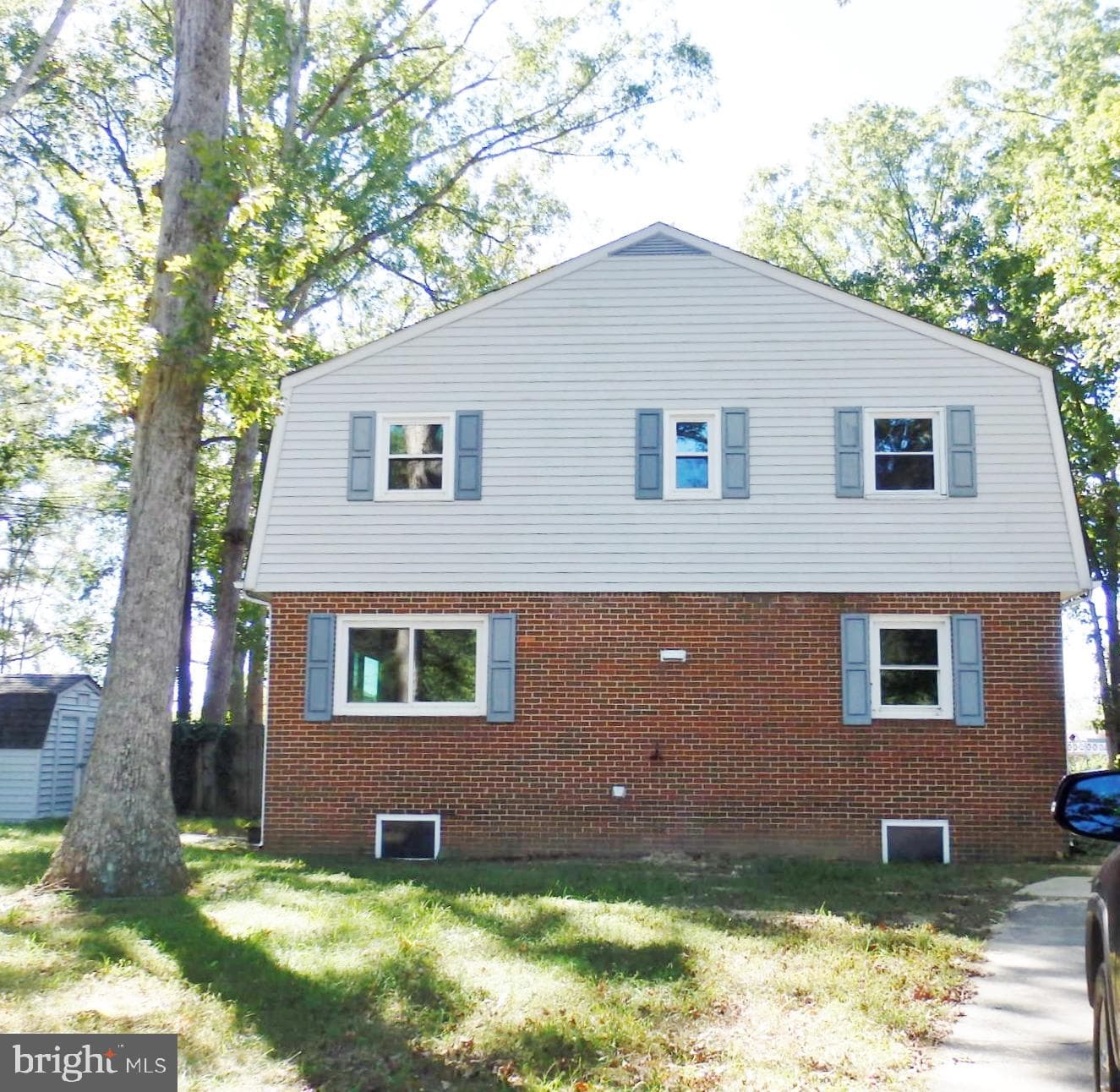 45761 Military Lane photo 4