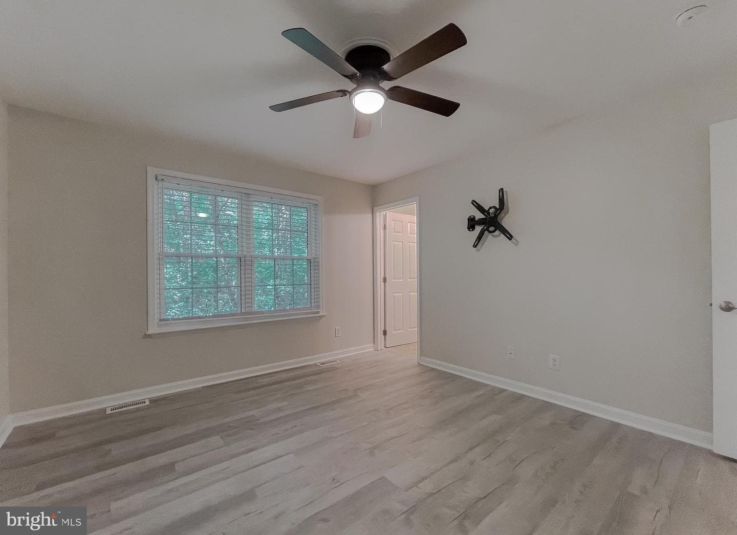 26799 N Sandgates Road photo 28