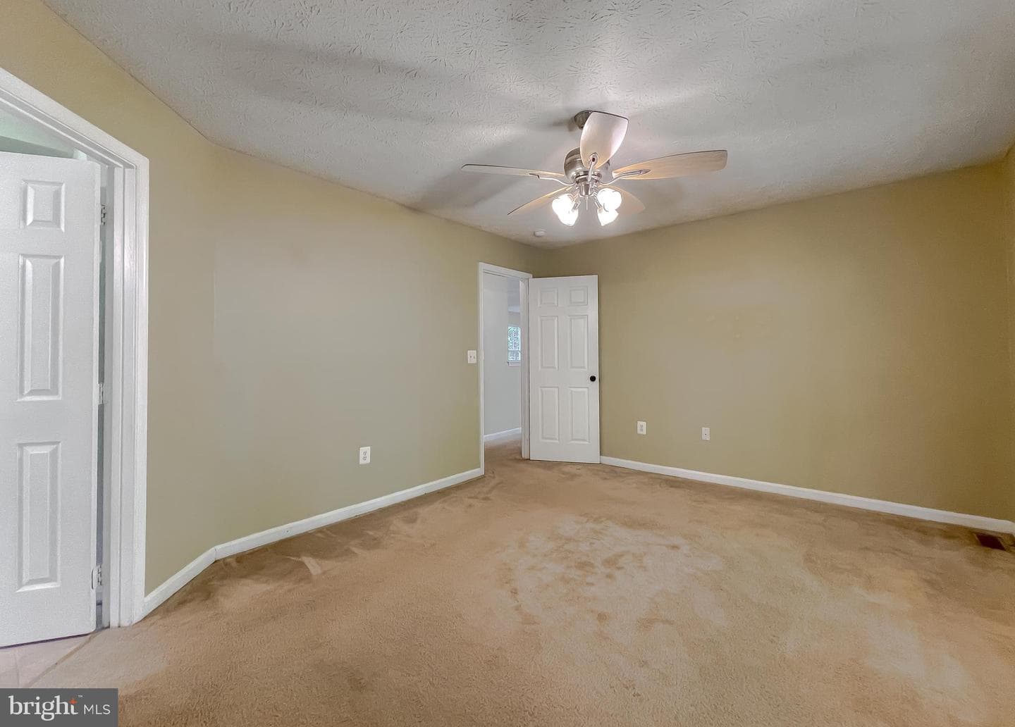 26405 Meadow Wood Drive photo 16