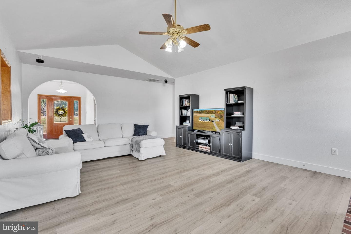 17237 Whitaker photo 20