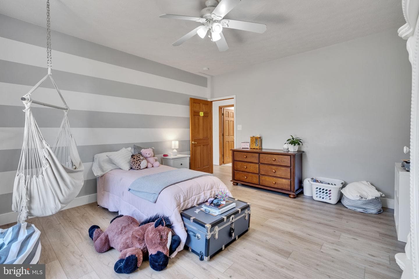 17237 Whitaker photo 34