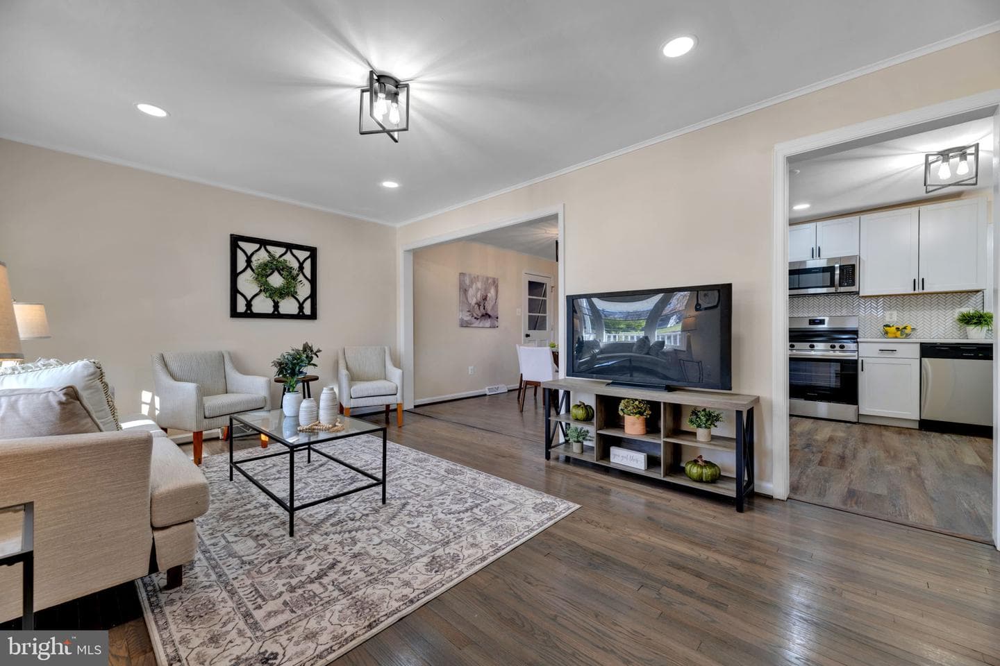 22580 Joan Drive photo 9