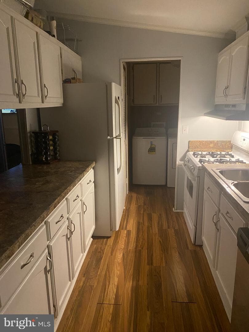 45863 S Springsteen Court photo 4