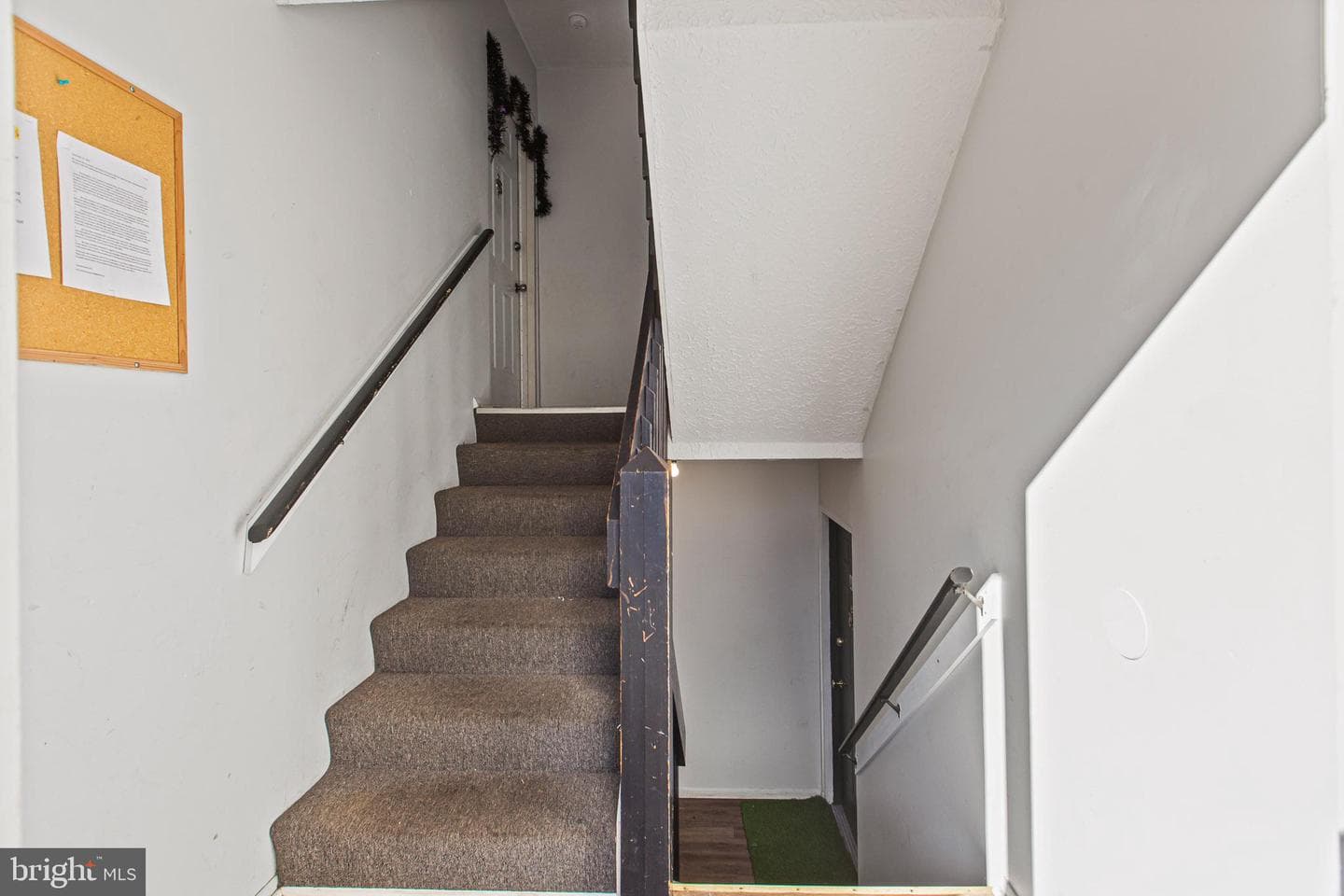22020 Gloucester Court #a-2 photo 5
