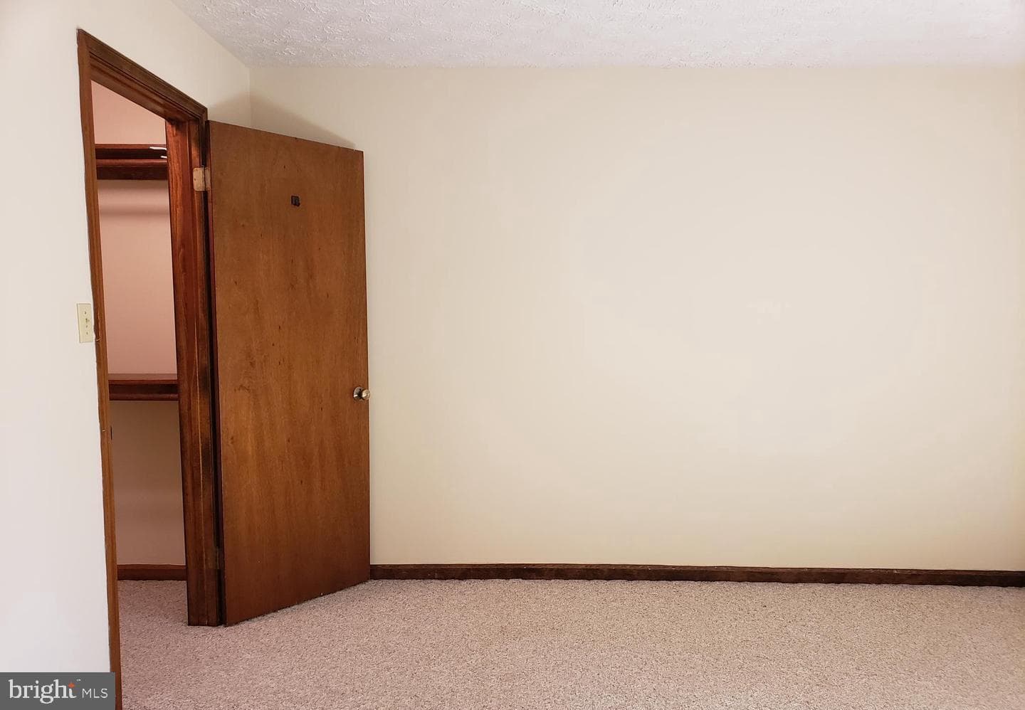 44691 White Oak Court #6a photo 17