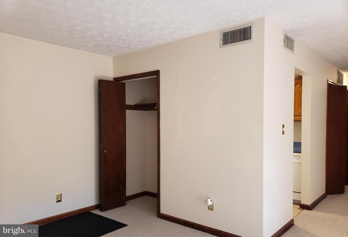 44691 White Oak Court #6a photo 6