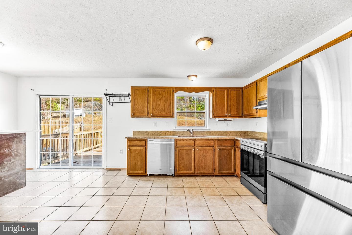 38532 Arlington Drive photo 7