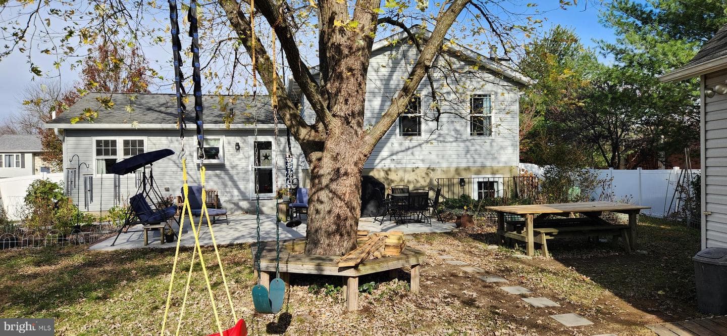 45681 Schooner Court photo 4