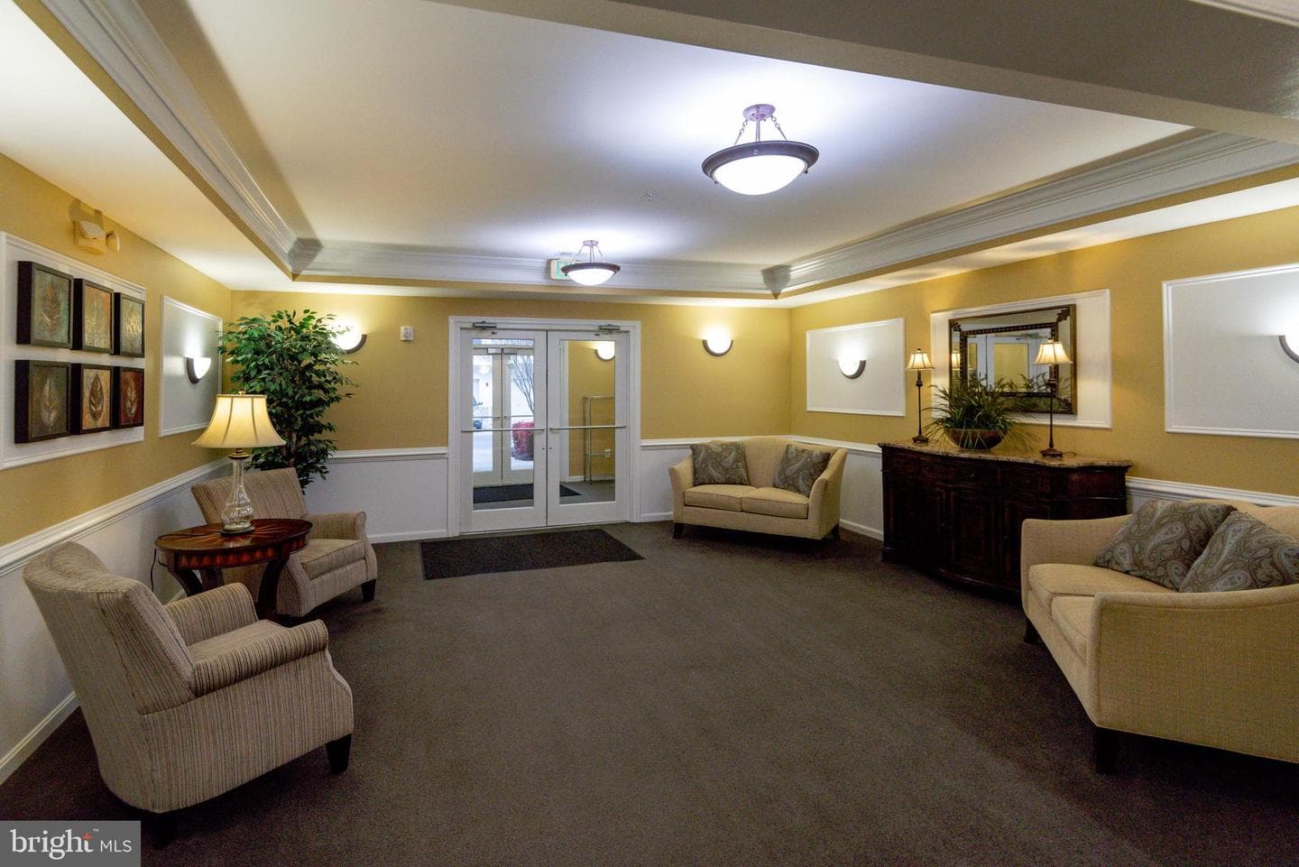 23520 F D R Boulevard #302 photo 2