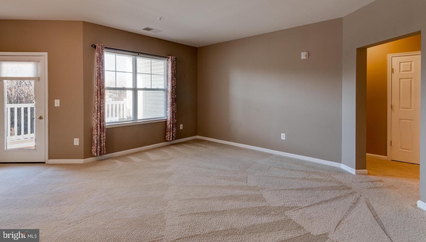 23580 F D R Boulevard #302 photo 6