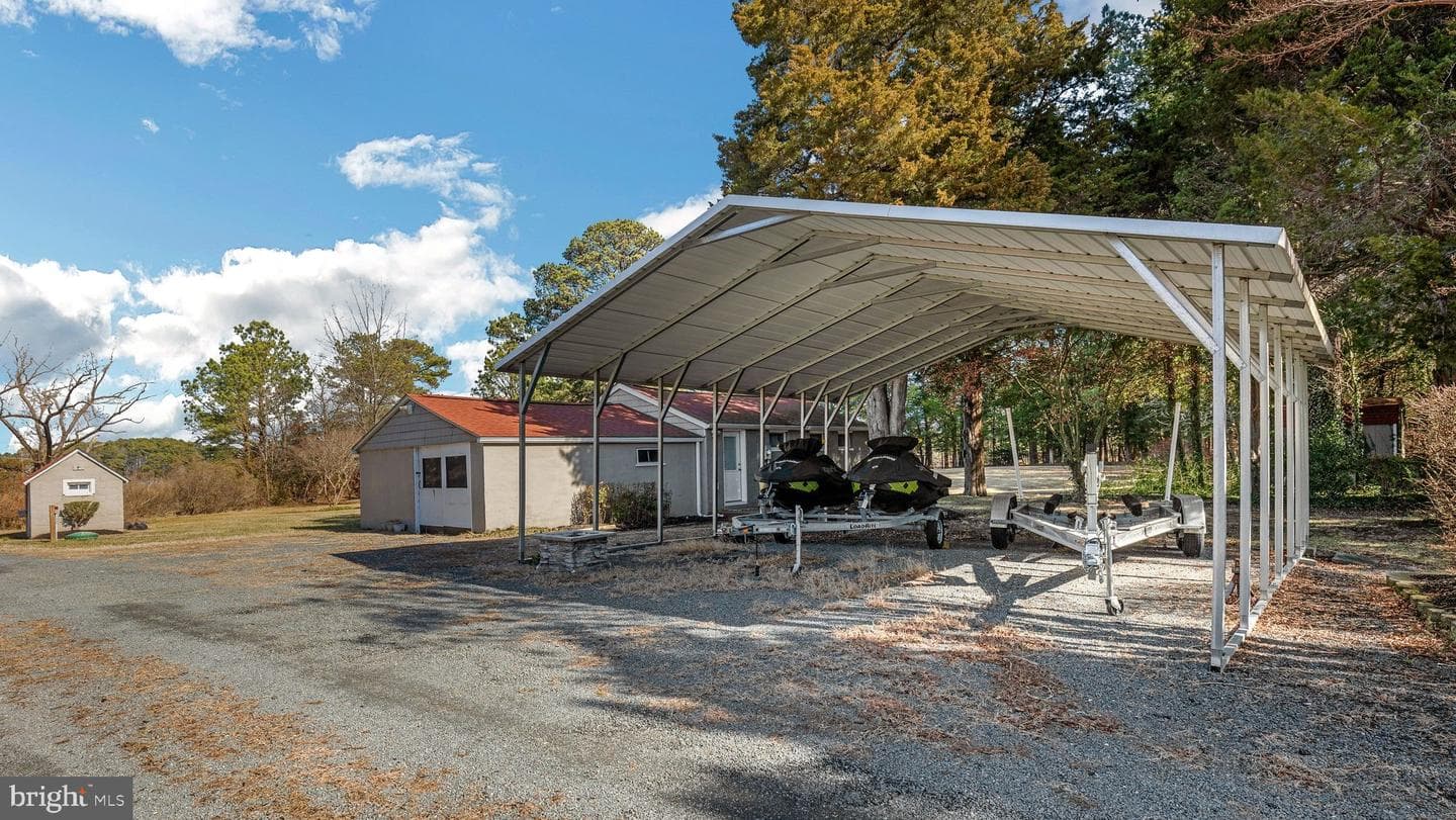 16185 Bradburn Lane photo 43