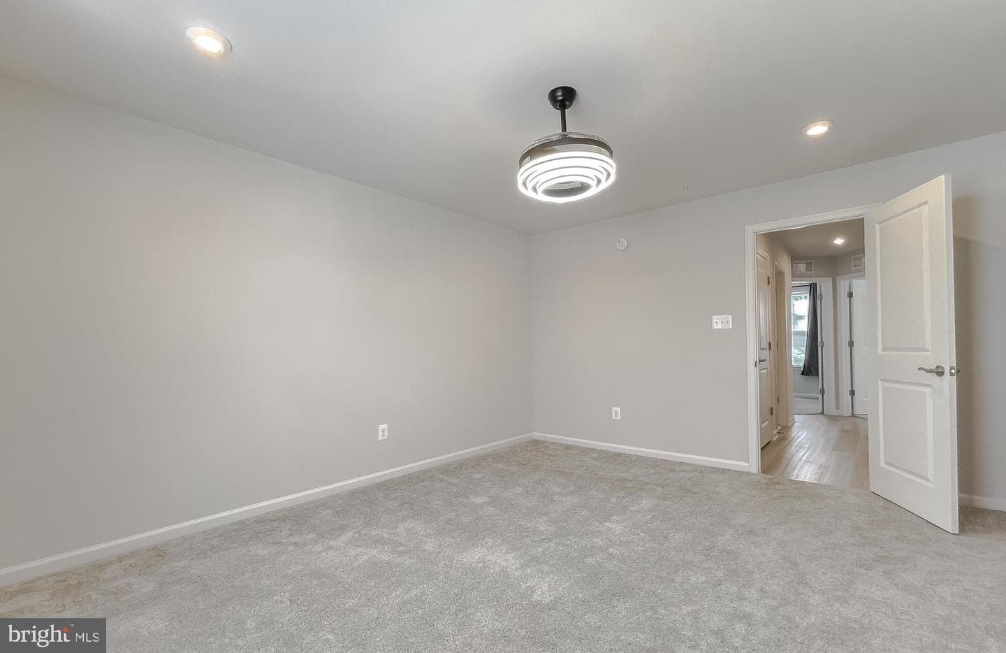 23336 Sugar Pine Ln photo 37
