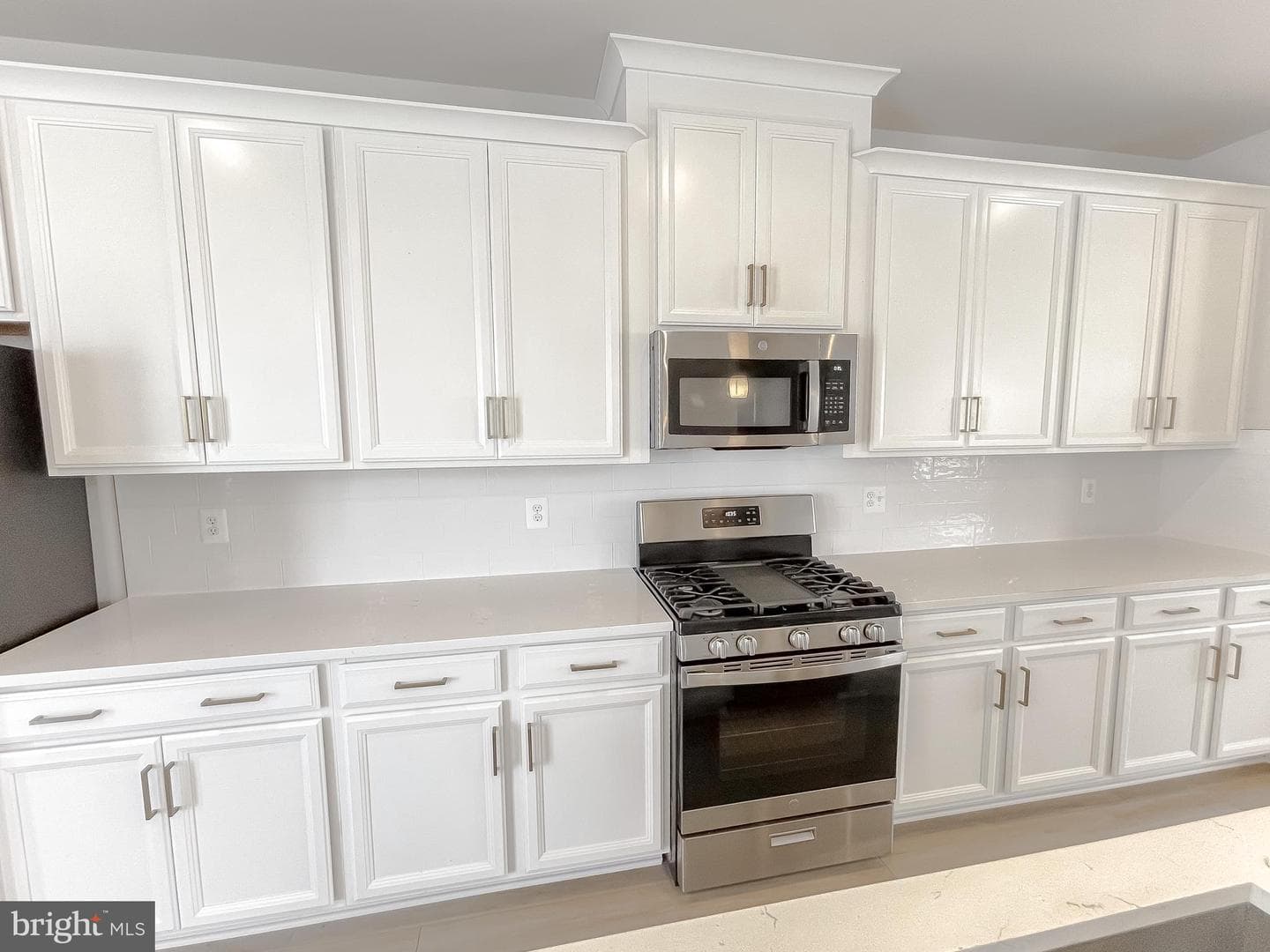 23336 Sugar Pine Ln photo 9