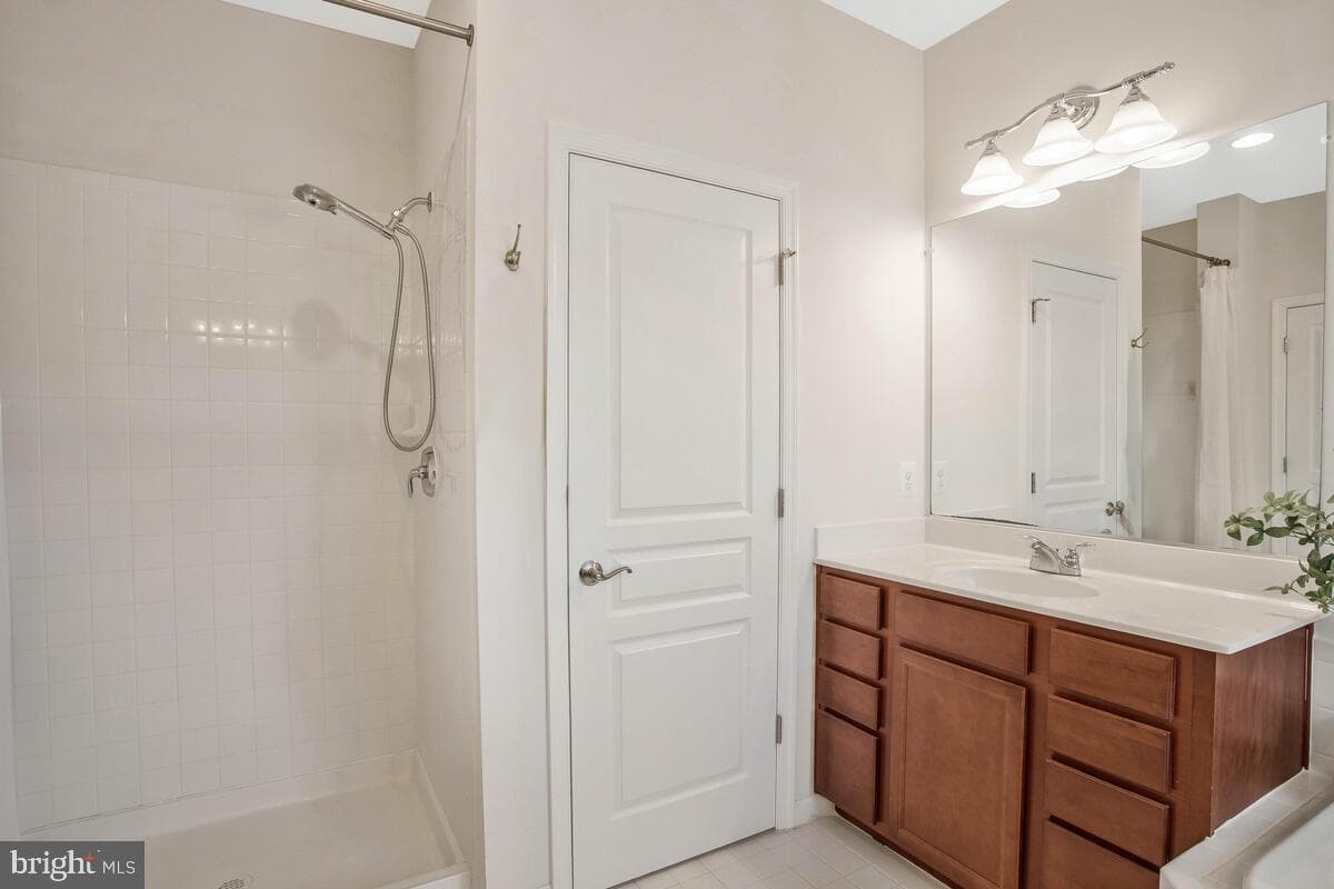 43680 Yulan Street photo 23