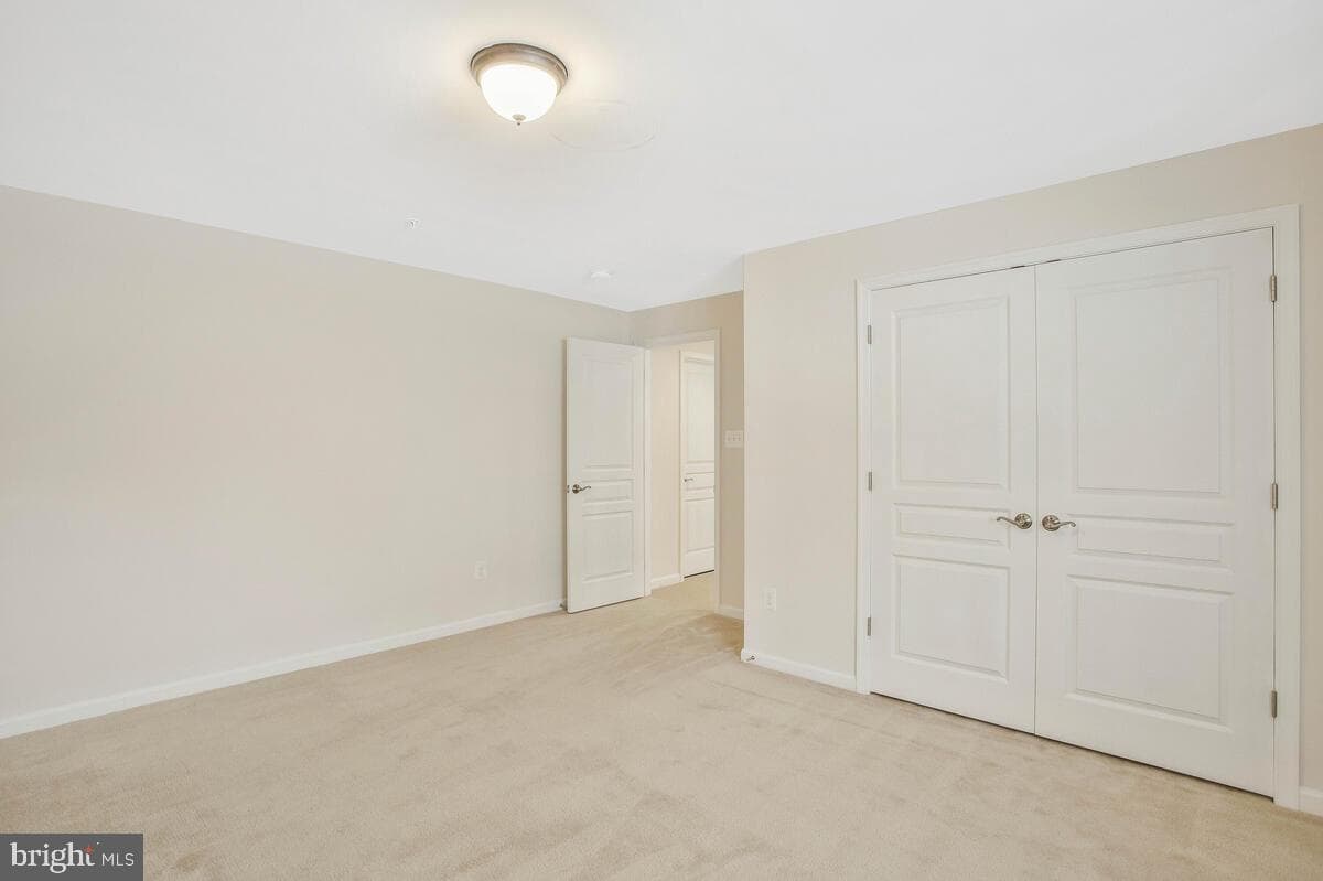 43680 Yulan Street photo 30