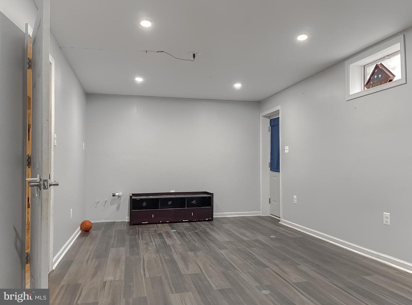 23117 Jasmine Way photo 32