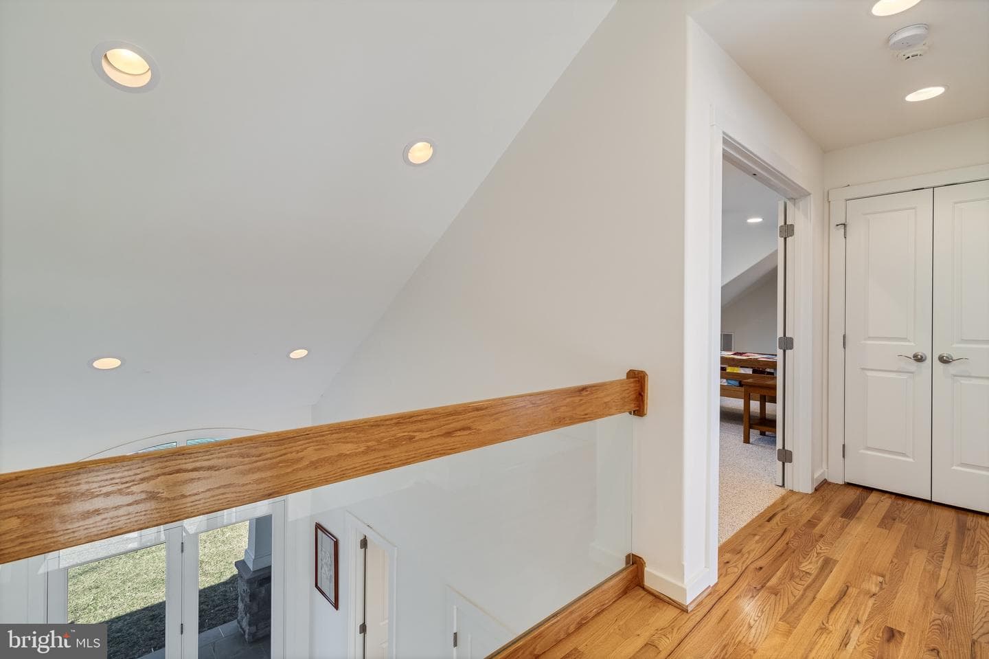 20495 Waterloo Lane photo 46