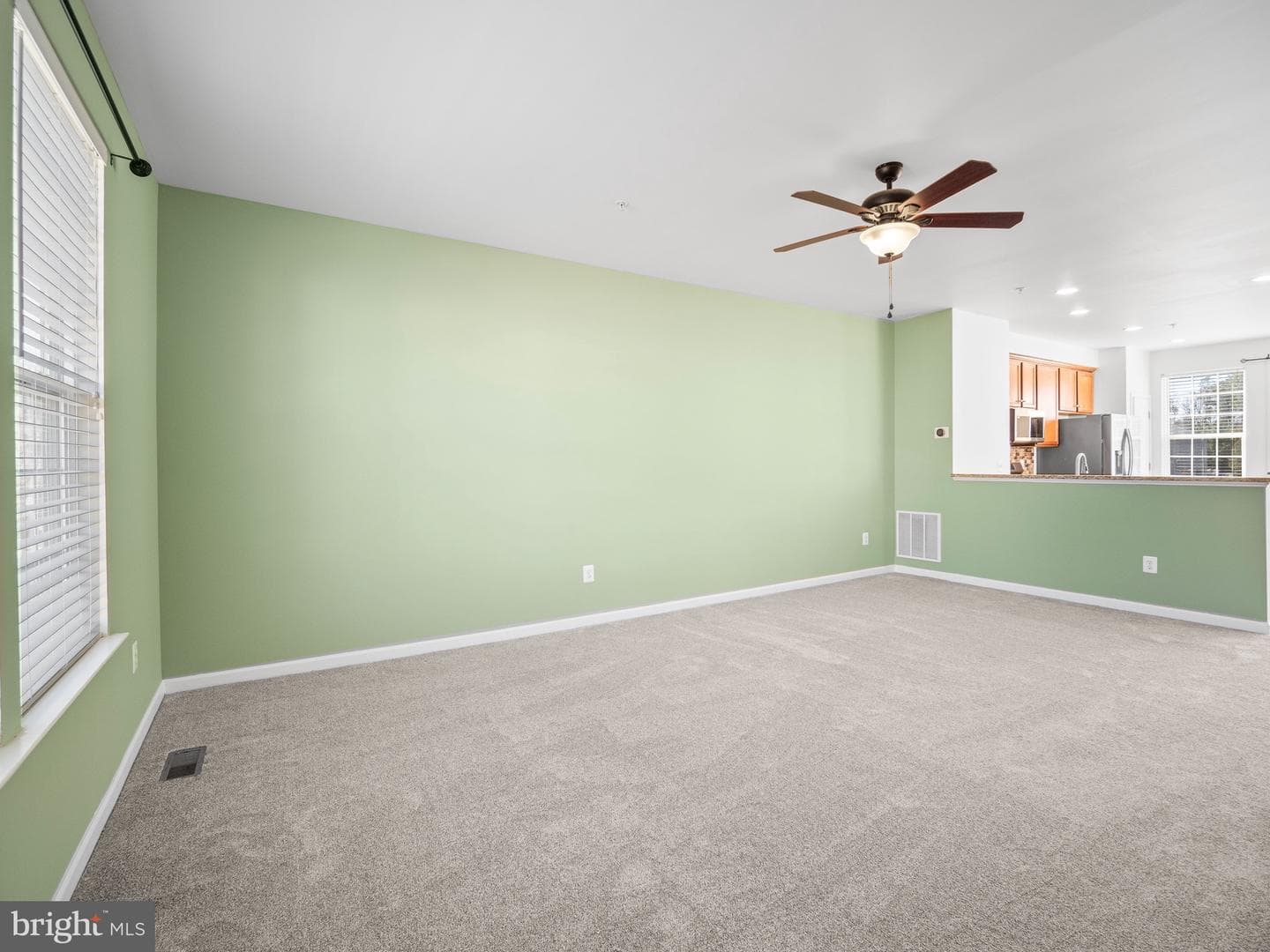 43561 Marguerite Way photo 14