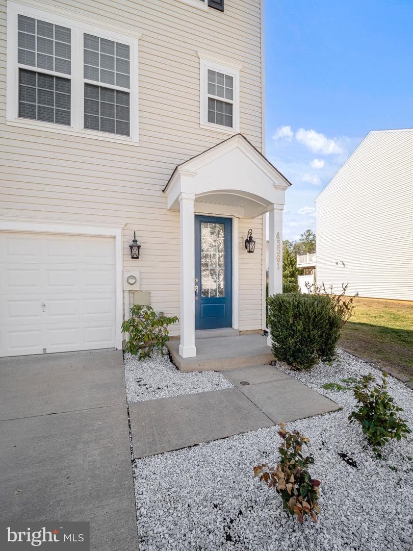 43561 Marguerite Way photo 2