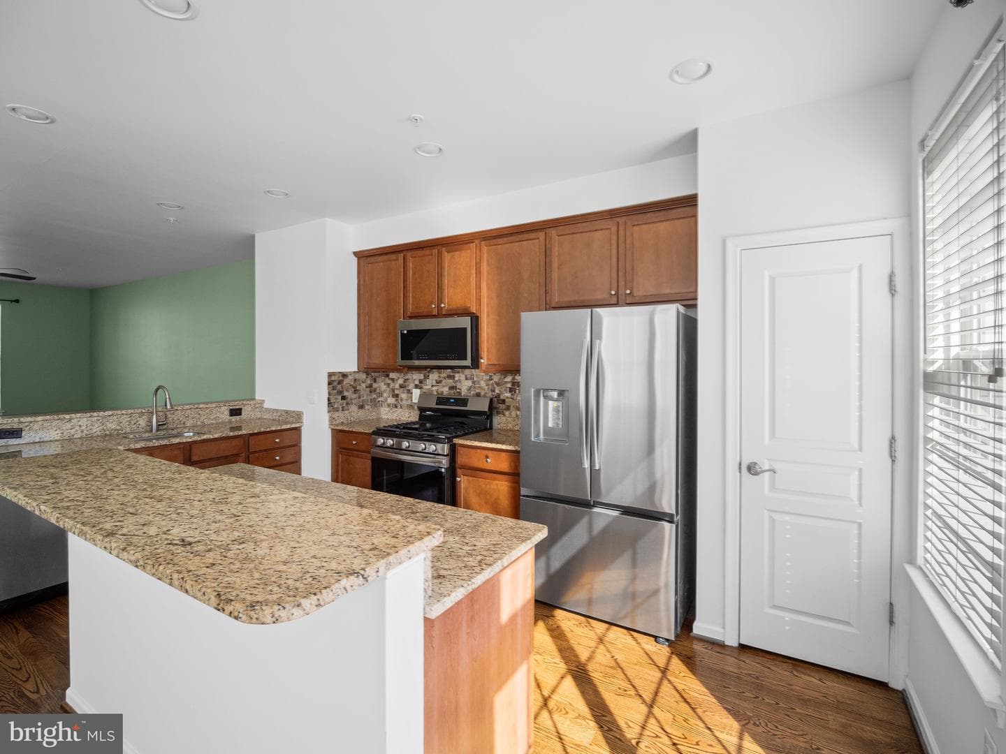 43561 Marguerite Way photo 8