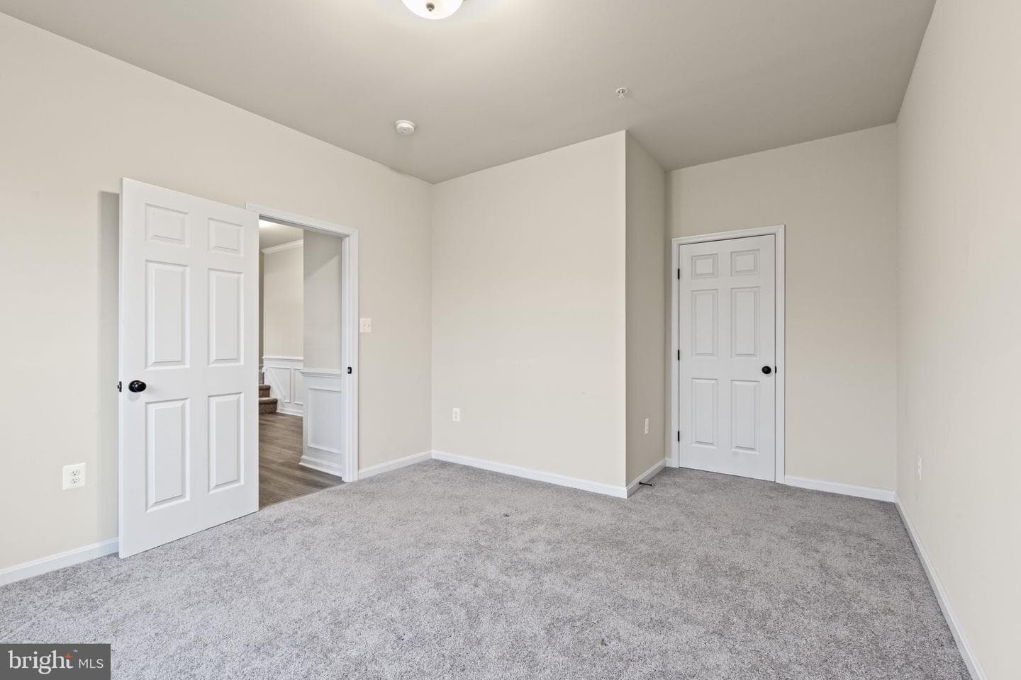 23348 Lindsay Drive photo 12