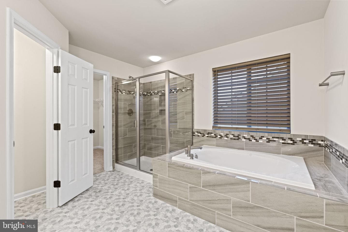 23348 Lindsay Drive photo 14