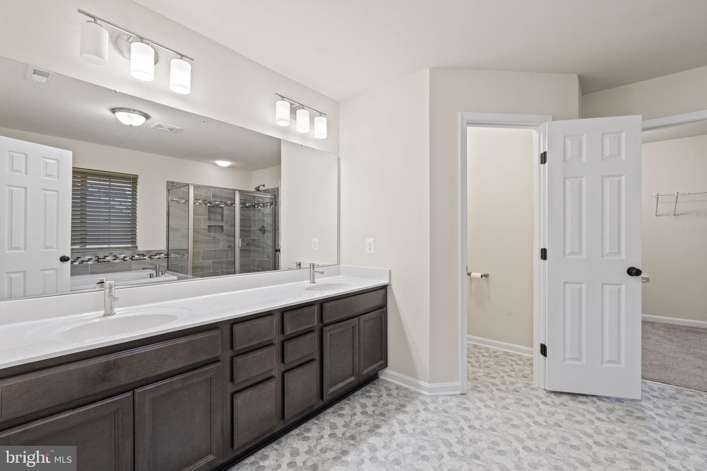 23348 Lindsay Drive photo 15